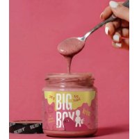 Mandľový krém JAHODA s vrstvou bielej čokolády 210g Big Boy® Mandľový krém JAHODA s vrstvou bielej čokolády 210g Big Boy®